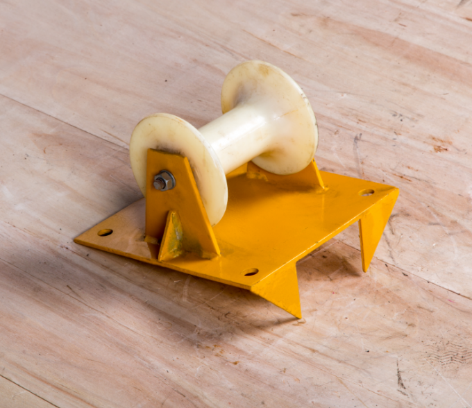 Edge Mount Manhole Wire Pulling Rollers , Pithead Roller Cable Pulling