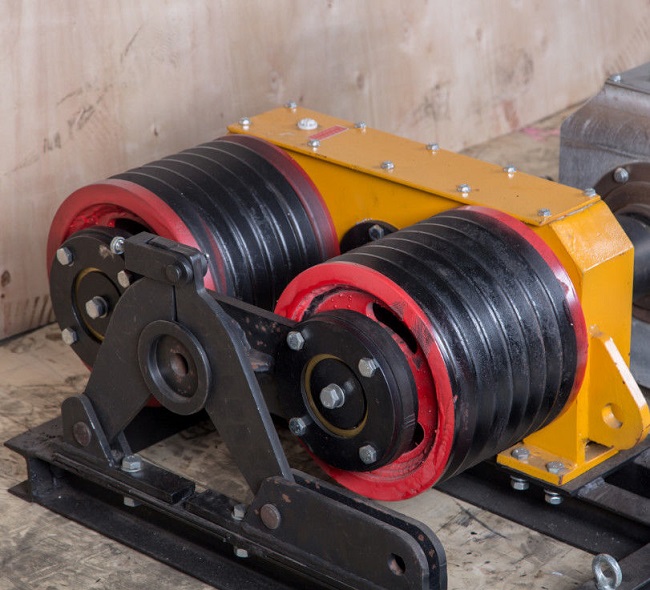 Double Drum JJM5SQ Cable Winch Puller Winch Pulling Rope With 5T Load