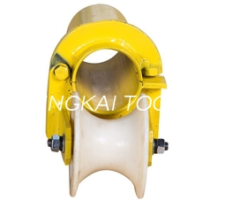 Lockable Underground Cable Tools , 4.3 KG Weight Wheel Cable Ground Roller
