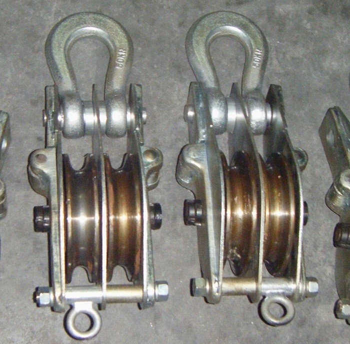QHS 50KN Dual Sheave Hoisting Tackle With Both Side Opening Iron
